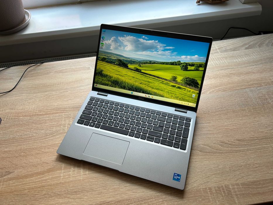 2023рік Dell Latitude 5520  Core™ i7 _ 512gb SSD_ 16gb RAM_ 100% Батарея (оригінальна)