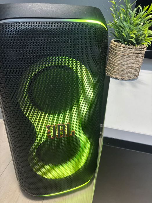 JBL party box 120