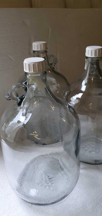 Бутиль,бутель,бутеля,сулія для вина,горілки,самогону Є доставка поштою