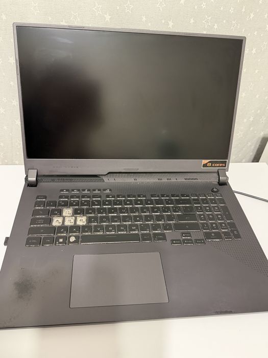 ASUS ROG Strix G17 G713IC-HX010 17.3"