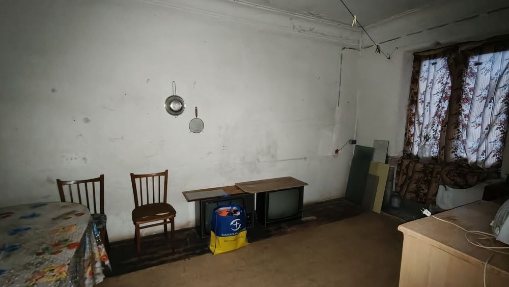 Продаж великої 2 кімн. квартири на "Рокуватій" - More