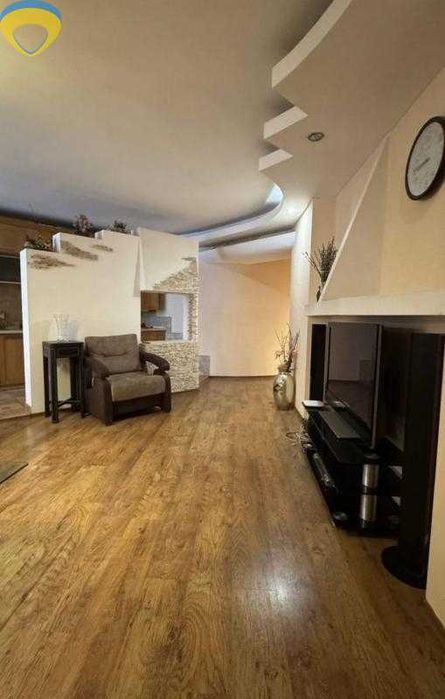 Продам 2 кімнатну квартиру на вул. Посмітного