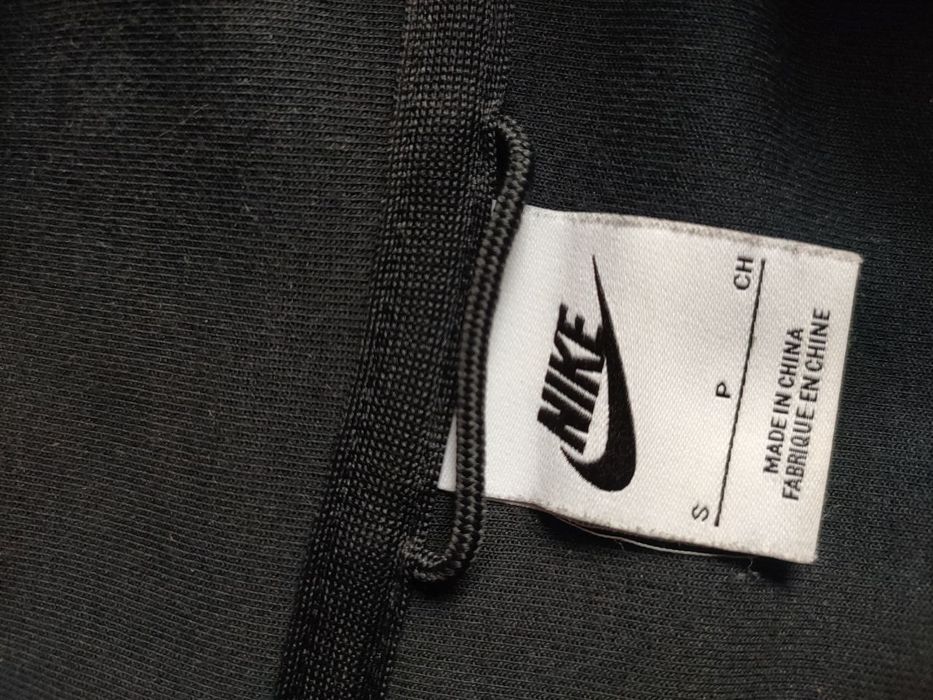 Nike tech fleece S