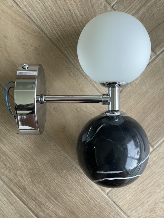 Kinkiet z marmurową kulką jak Aromas del campo
