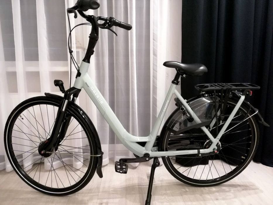 Gazelle Orange C7+    2025 Rok
