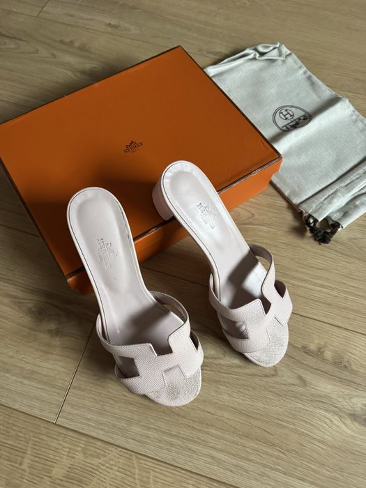 Klapki Hermes hermés na obcasie różowe 39