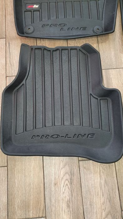 Коврики для Volkswagen Passat B6.