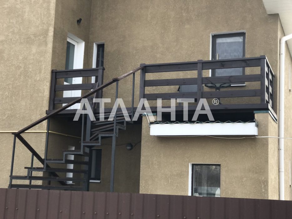 Дом с дизайнерским ремонтом и мебелью . Фонтанка.