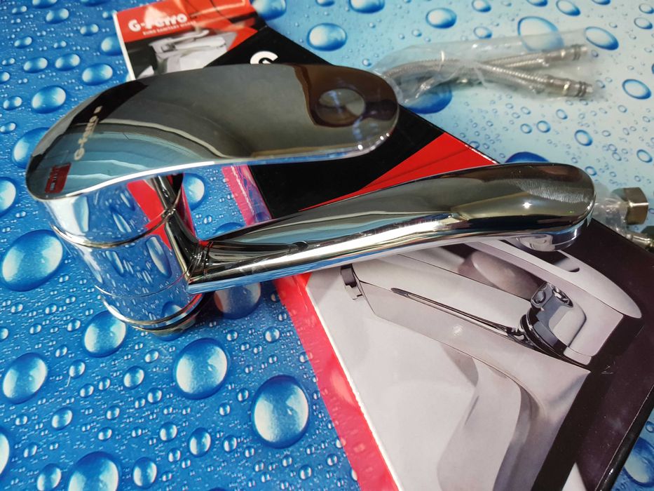 Смеситель змiшувач для кухни или умывальника G-Ferro Mars 555-15 См