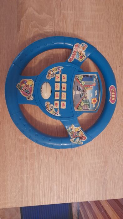 Руль игрушечный музыкальный