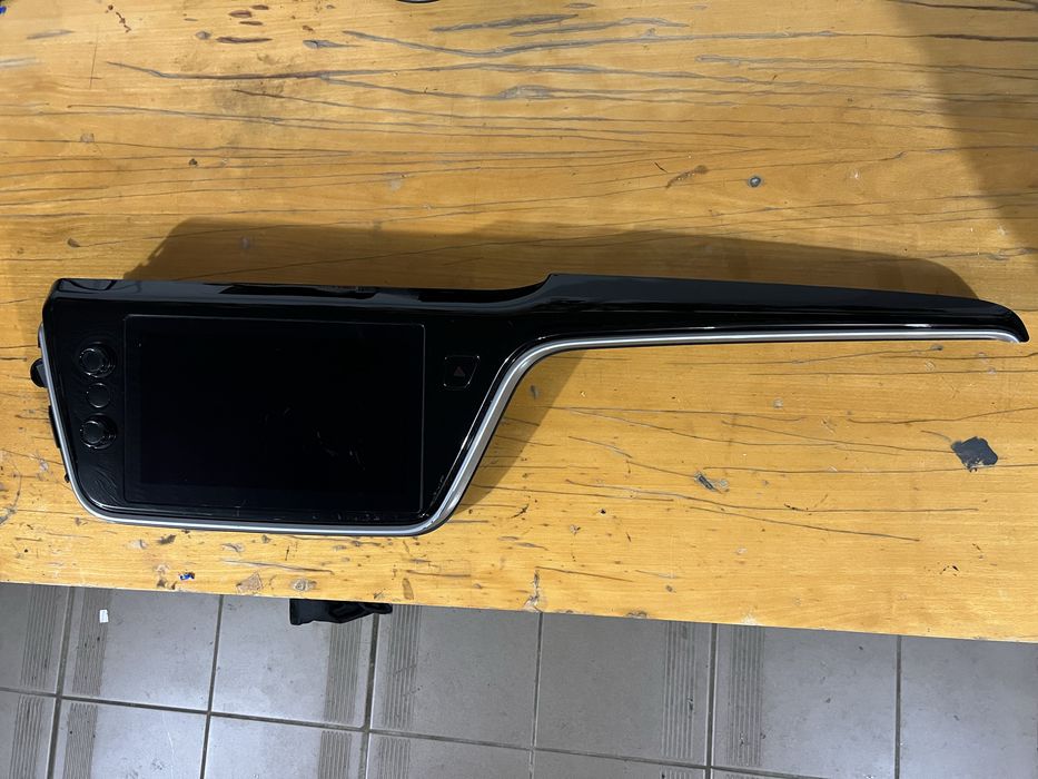 Дисплей мультимедіа магнітола Chevrolet Bolt EUV