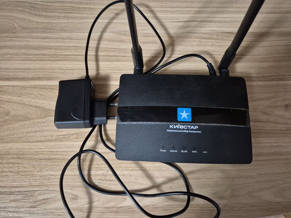 Wi-Fi роутер (маршрутизатор8
Конкретно — Huawei WS319, брендиро