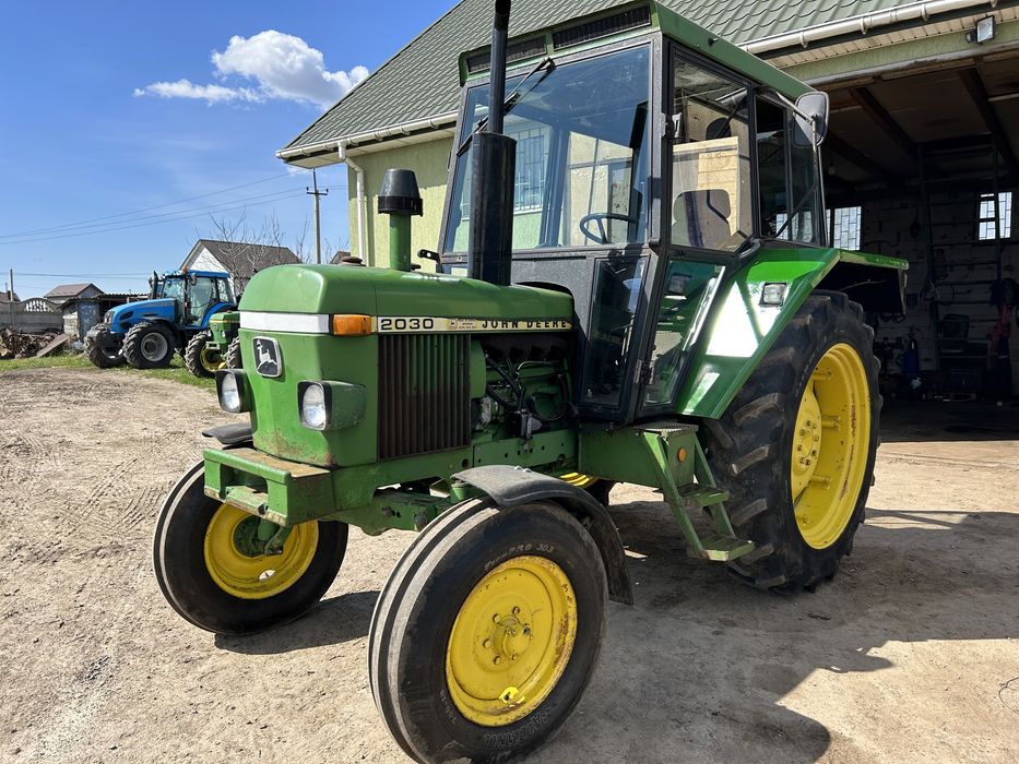 Трактор Джон-Дир 2030