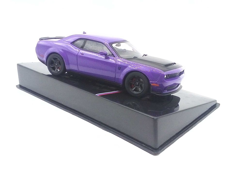 Dodge Challenger SRT Demon 2018 purple - skala 1:43 - IXO