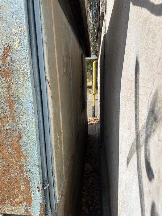 Металевий кіоск вагончик бытовка металлическая домик ларек