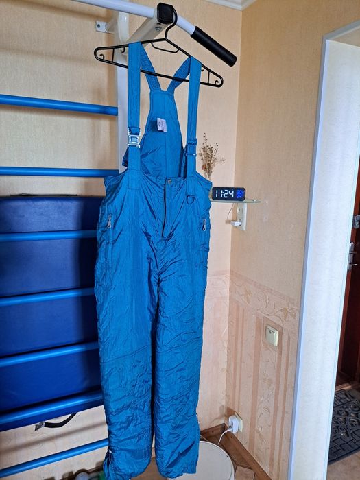 Теплі штани-лижний комбінезон C&A, р. 164, ідеальний стан