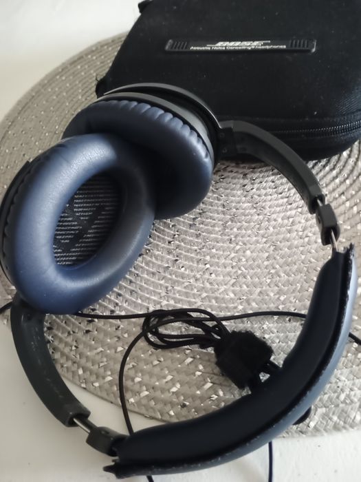 Znane super słuchawki BOSE QC2 QuietComfort2