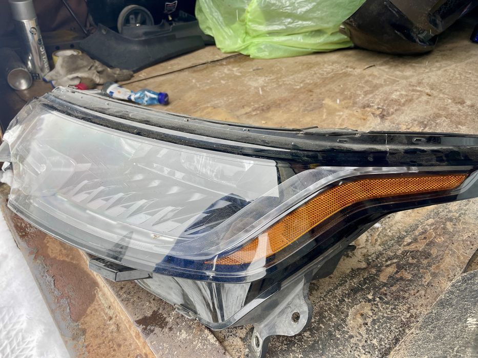 Ліва Фара Land Rover Range Rover Sport 2018 L494