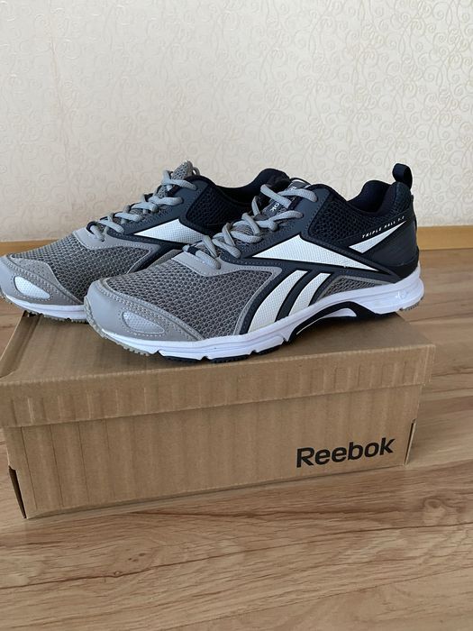 Кросівки Reebok, розмір 43