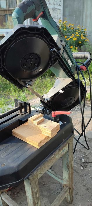 Стрічкова пила для металу Parkside PMB 1100 B2