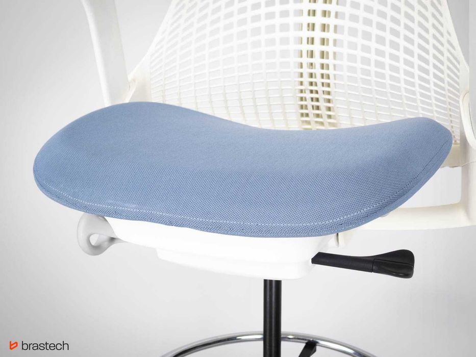 Fotel biurowy Herman Miller Sayl Wysoki z Pierścieniem