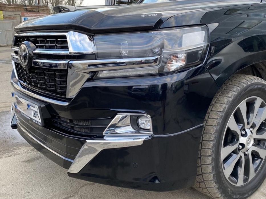 Обвіс спідниця Executive Lounge Toyota Land Cruiser 200 стиль 2021