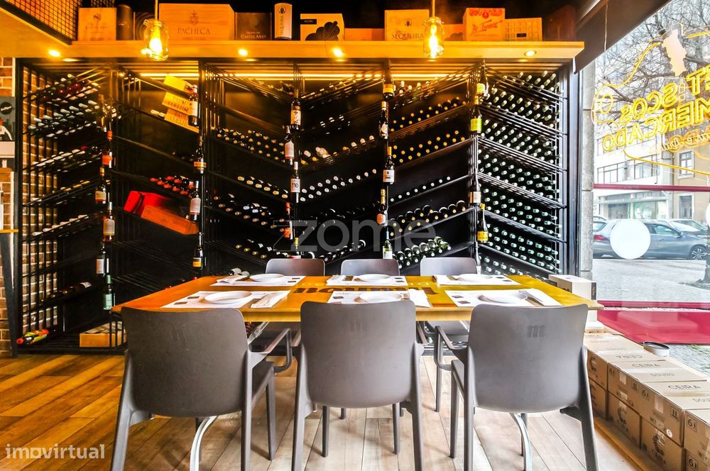Restaurante Bar, no Mercado de Matosinhos, para Trespasse