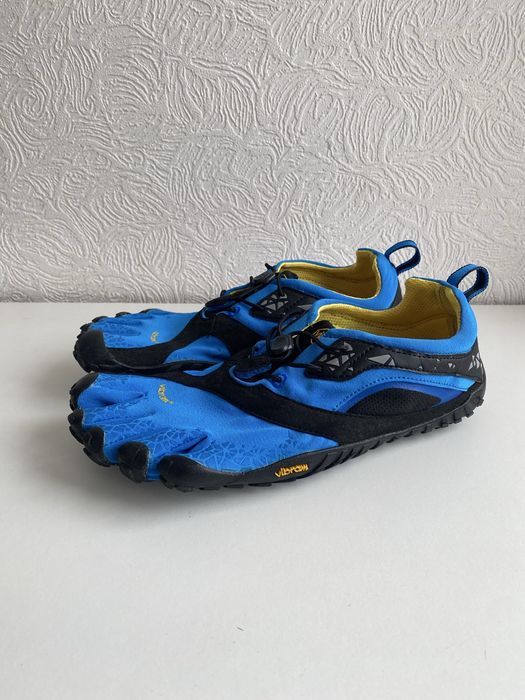 Кроссовки Vibram Fivefingers  Оригинал Размер 41