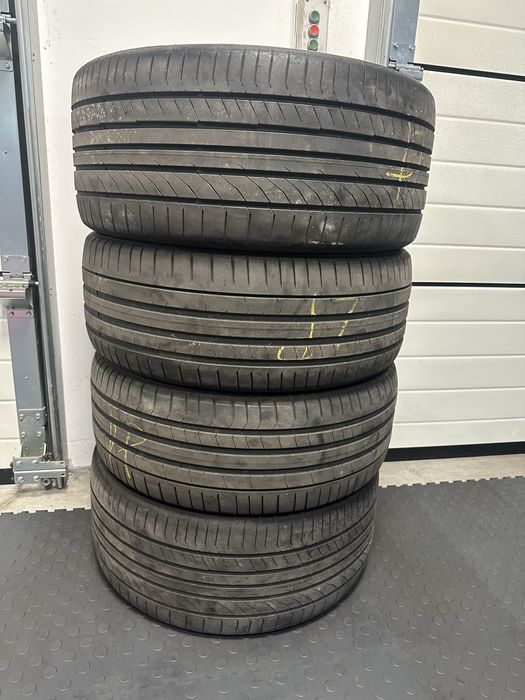 Opony letnie  4 szt / kpl : Pirelli 255/40/21 2szt.  Continental 285/35/21  2 szt