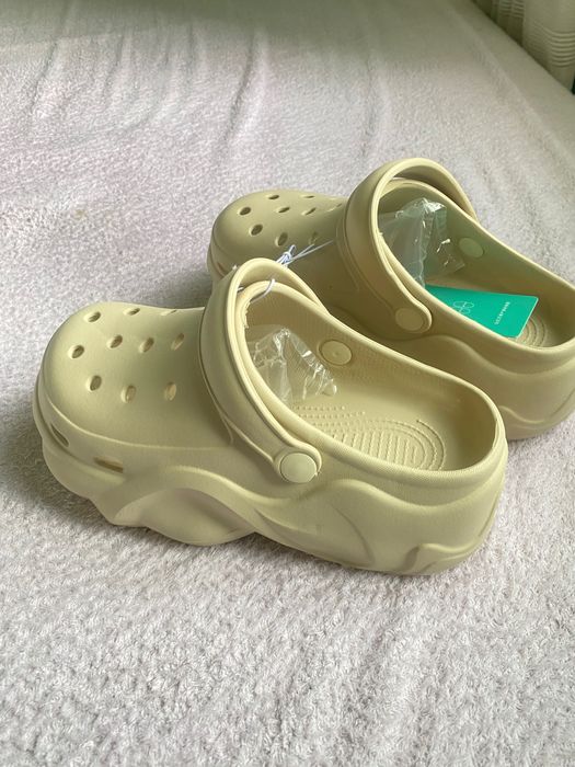 Крокси жіночі на платформі