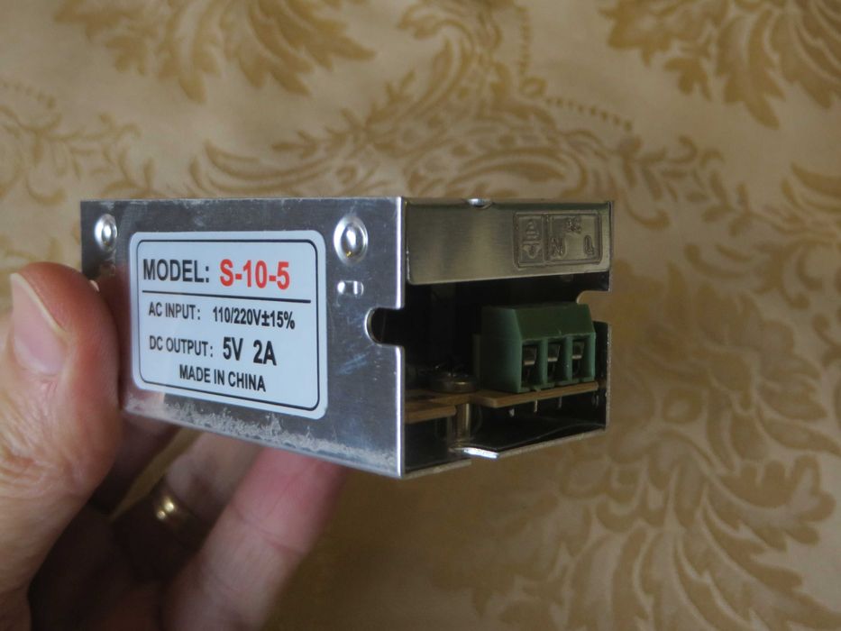 Transformador 5V 2A  ideal para fitas LED - NOVO64550209356033121