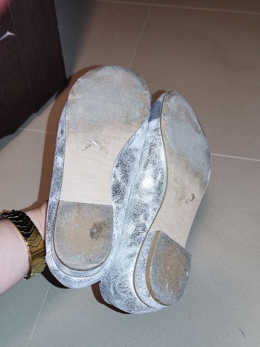 Claudia Ghizzani baleriny buty na jesień srebrne r.37
