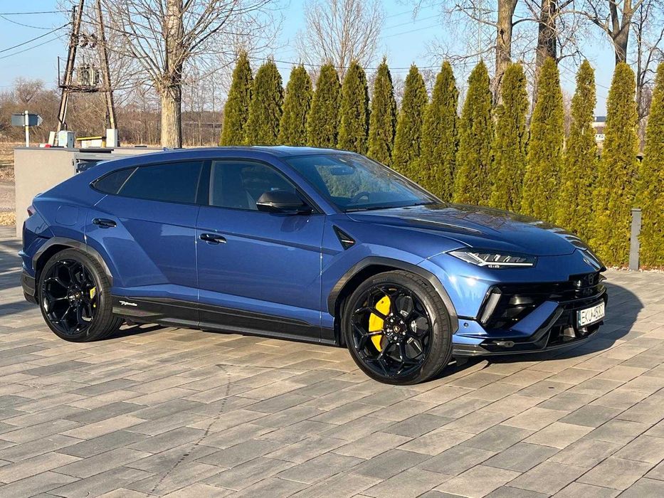 Lamborghini Urus Performante
