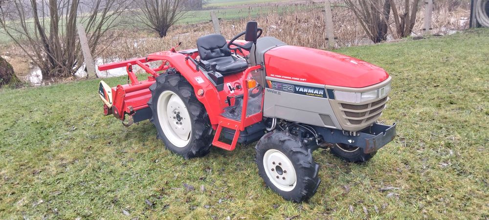 Traktorek 4x4 24km  yanmar ciągnik ogrodniczy tur Kubota John ciagnicz