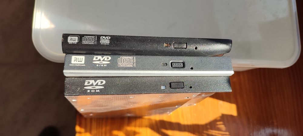DVD Reader e 2 x DVD Writer Interno portátil64738290820737120
