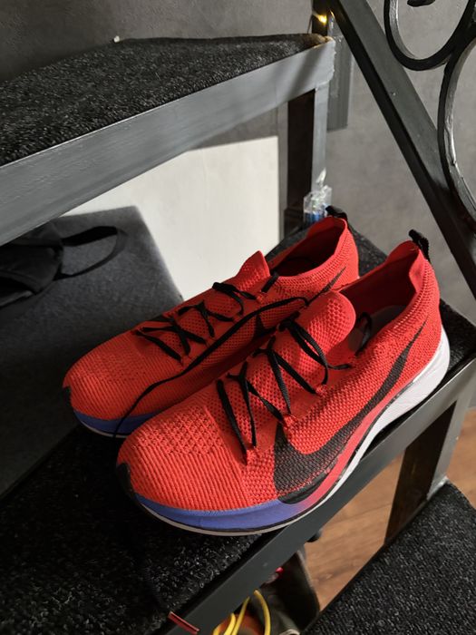 Кросівки для бігу  nike 44 розмір