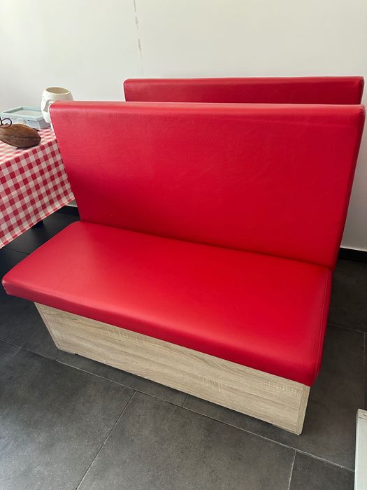 Bancos de Parede / Booths para Restaurante – 5 unidades disponíveis
