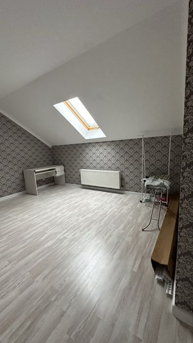 Таунхаус біля центрального парку! Парковка з накриттям!