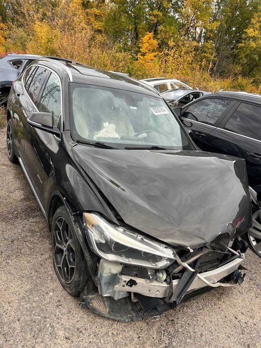 Розборка BMW X1 F48 2018 ТРИ автомобіля в наявності