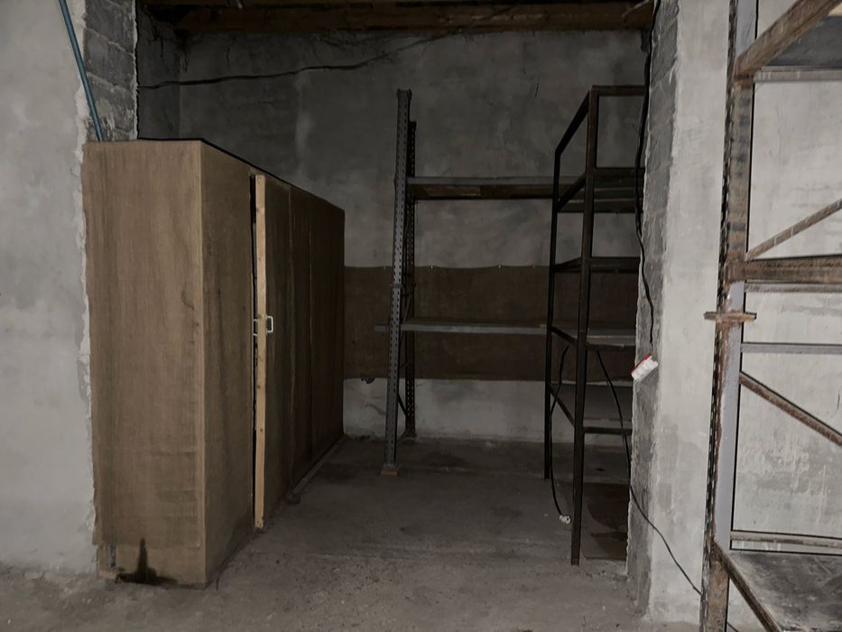 Здам приміщення під склад вул. Набережна 290м2