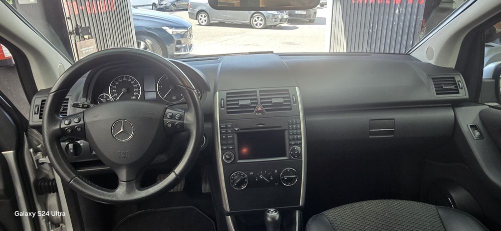 Mercedes-Benz A180 w169