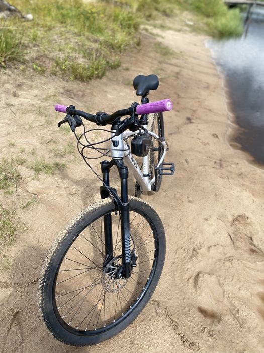 Pride marvel 7.3 , sram level  , rock shox judy