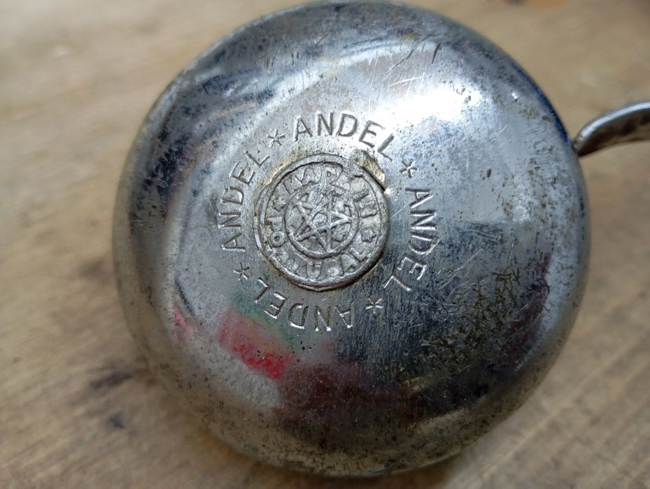 Campainha de pasteleira