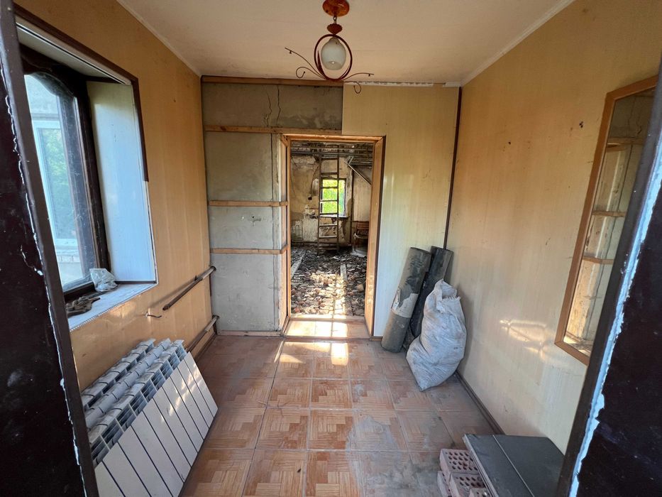 Продається будинок в м. Сквира.