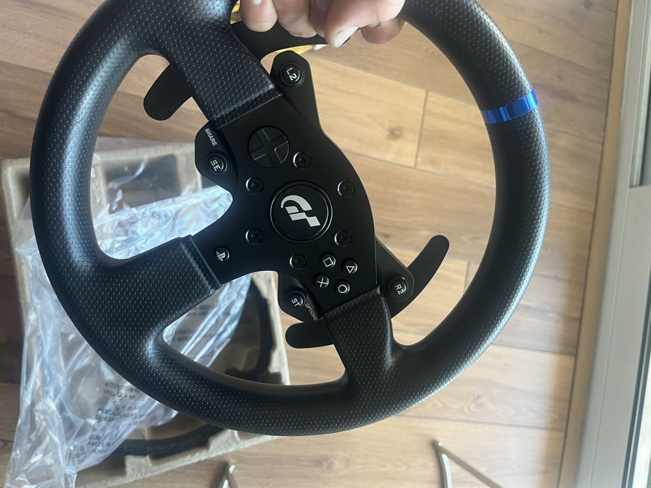 Volante Thrustmaster T300 RS GT Edition (novo)