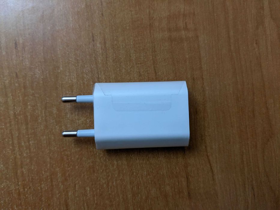 Сетевое зарядное устройство Apple iPhone 5W USB Power Adapter Оригинал