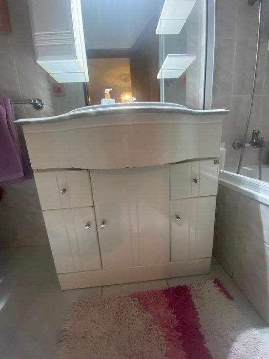 Armário casa de banho