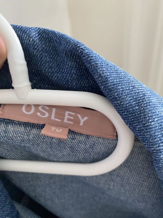 Куртка джинсова