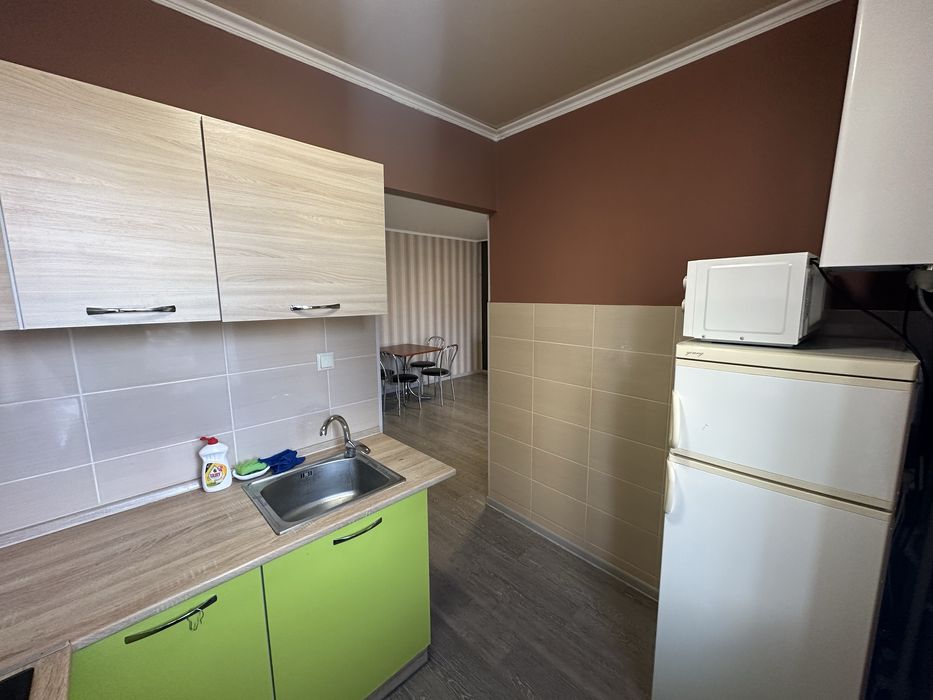 Здам в центрі 2 км квартиру вул. Незалежності