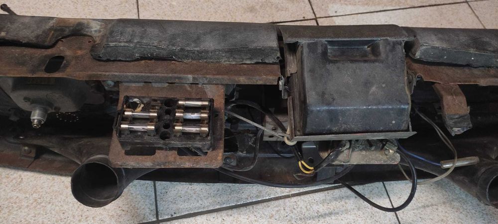 Datsun 1200 B110 Peças